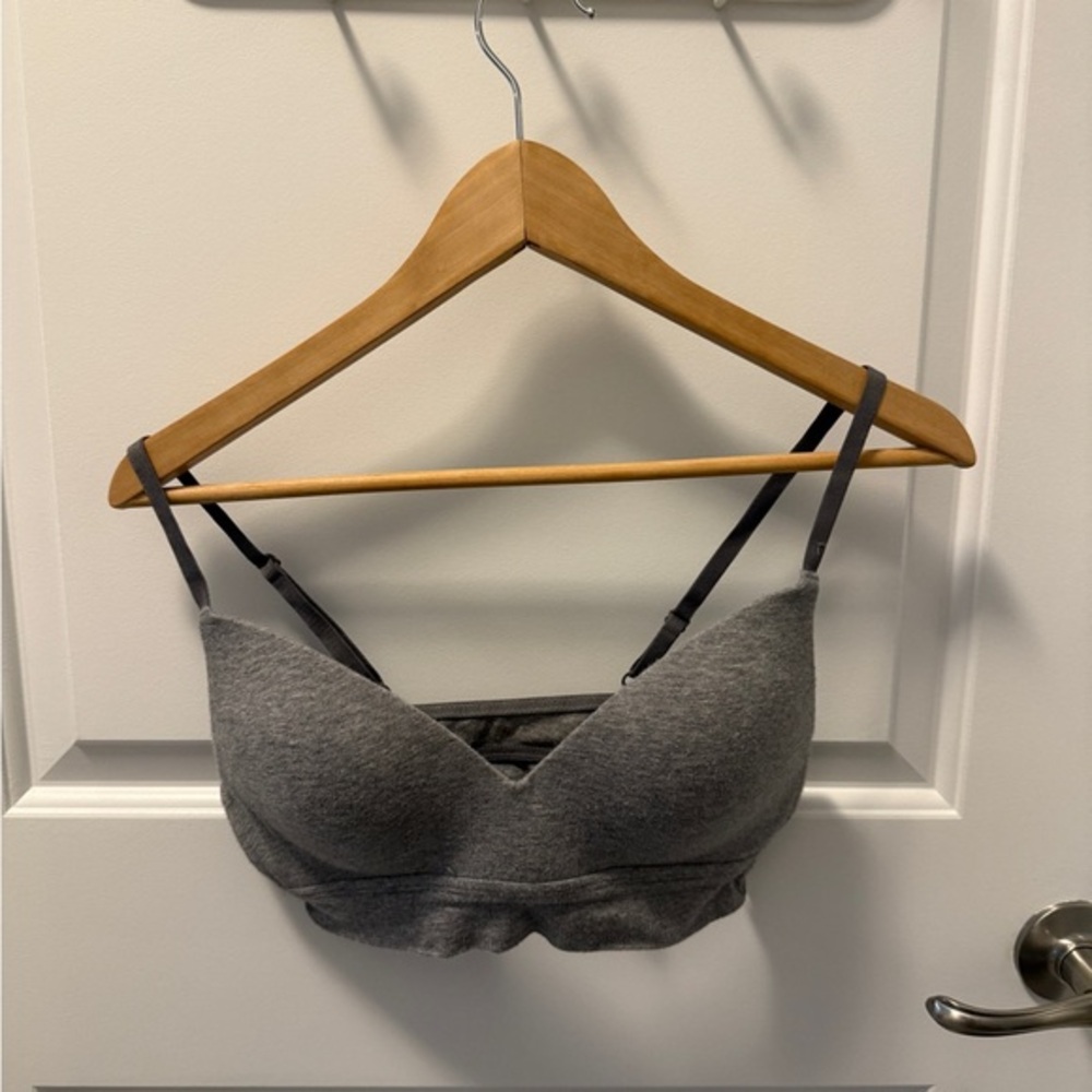LA SENZA Grey Bra without Clasp